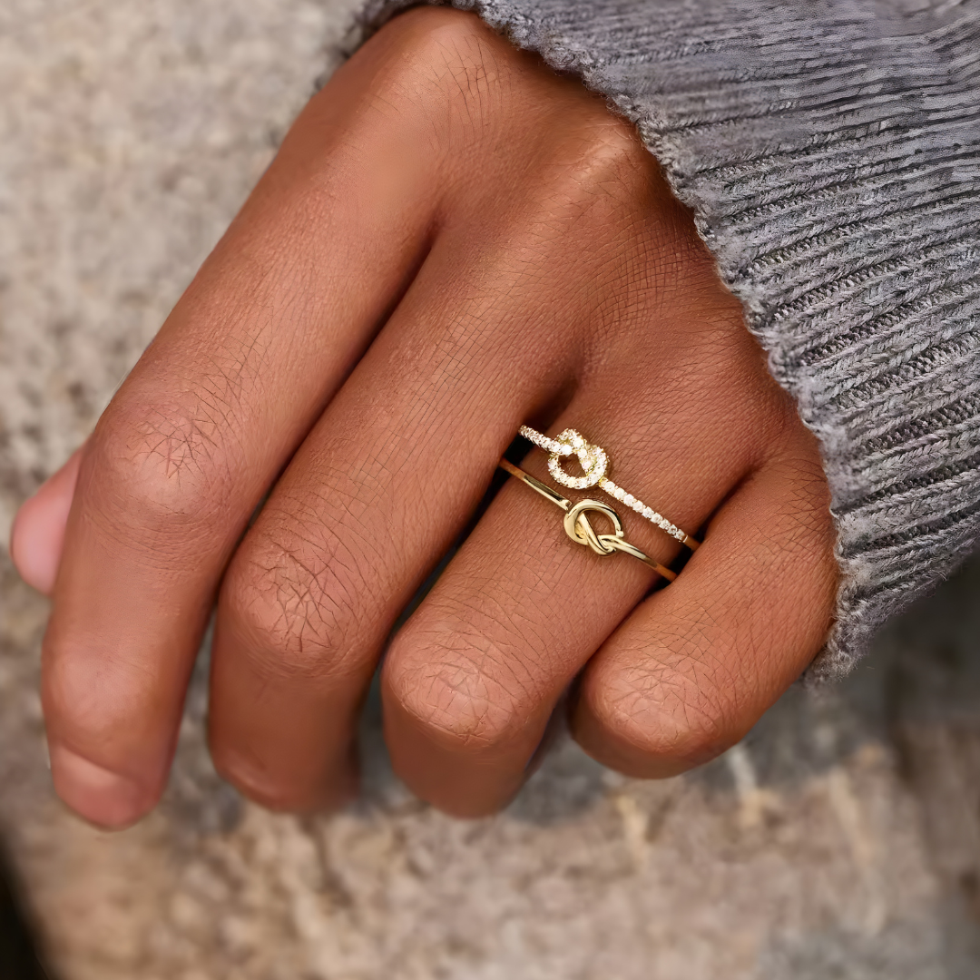 Pierścionek Niezłomnych Węzłów