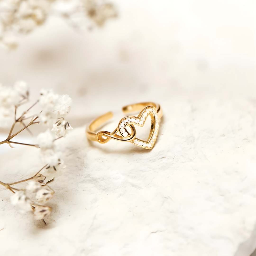 Pierścionek z Motywem Nieskończonego Serca