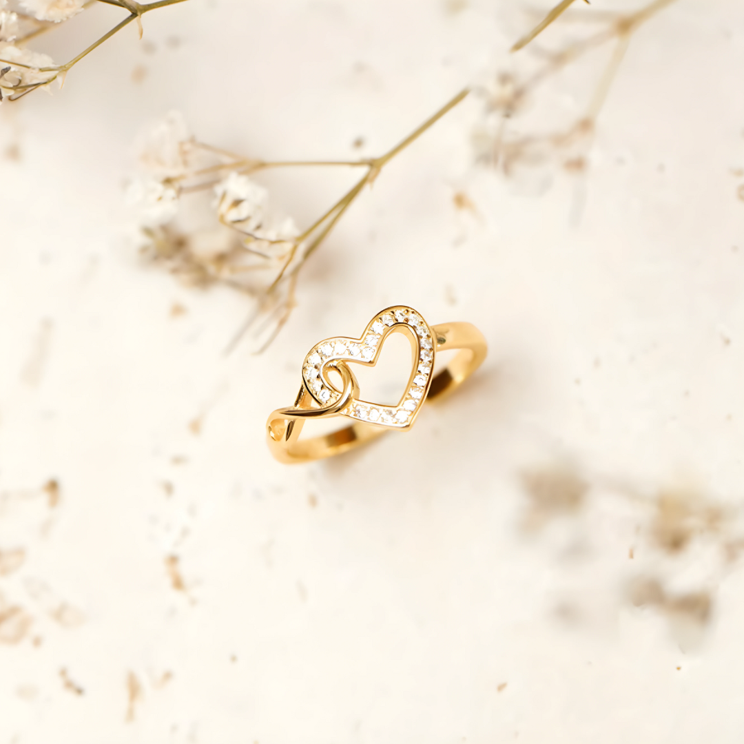 Pierścionek z Motywem Nieskończonego Serca